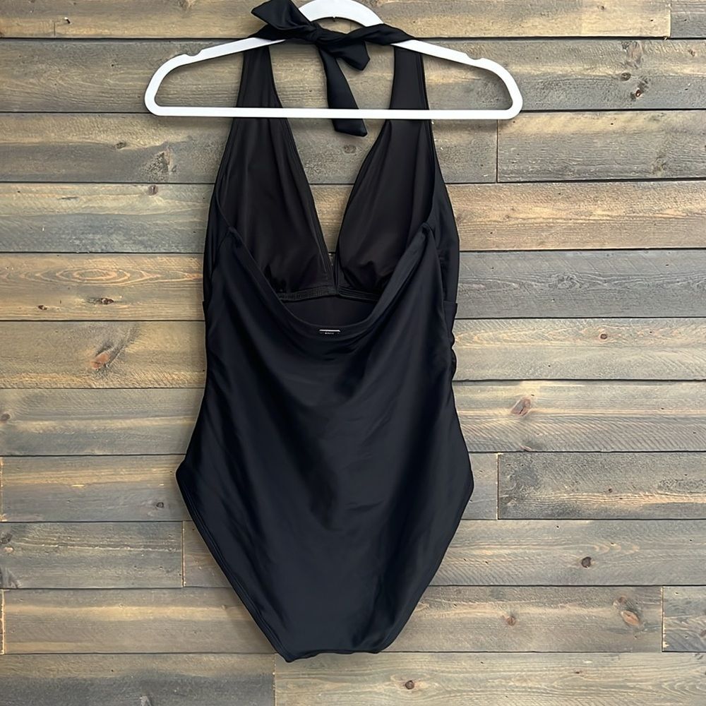 New DKNY Halter One-Piece Swimsuit Size Large in Black - Picture 5 of 11